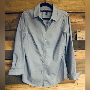 Banana Republic women’s collared button down shirt sz 8